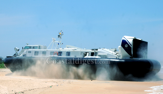 hovecraft at Mlore 22 1