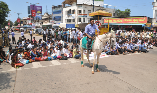 yettinaholestudent 11