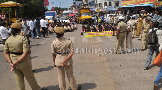 yettinaholestudent 5