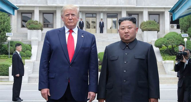 trumpkim.jpg trumpkim.jpg