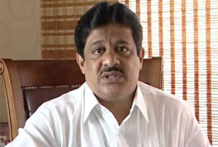 zameer.jpg zameer.jpg