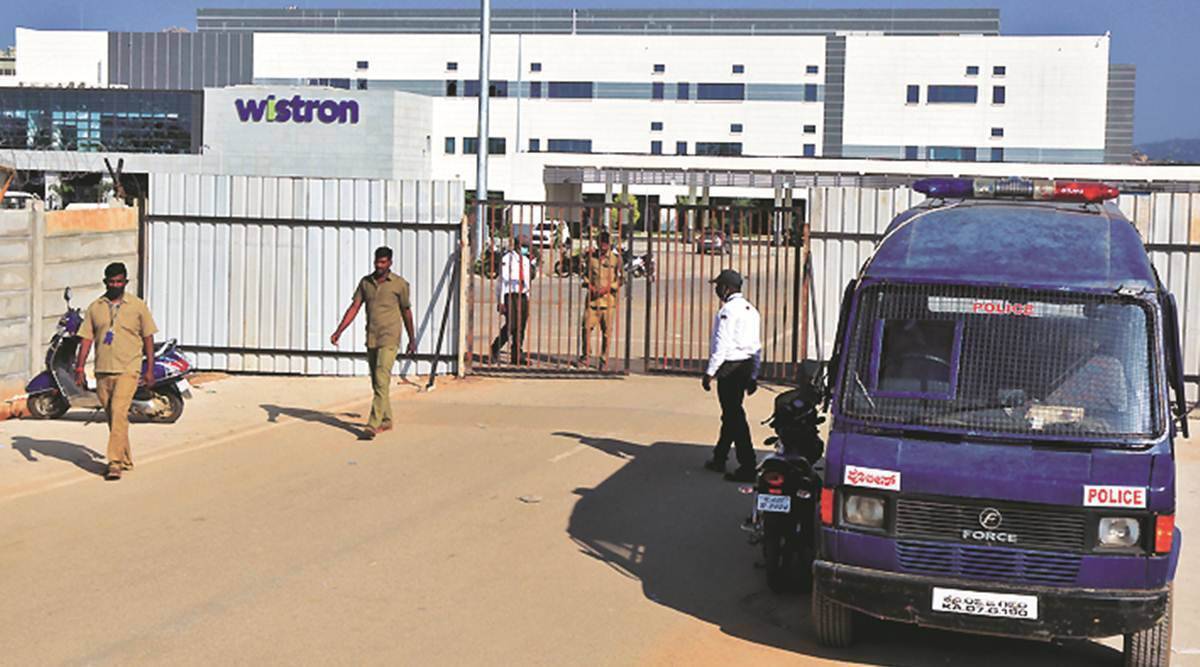 apple-1.jpg apple-1.jpg