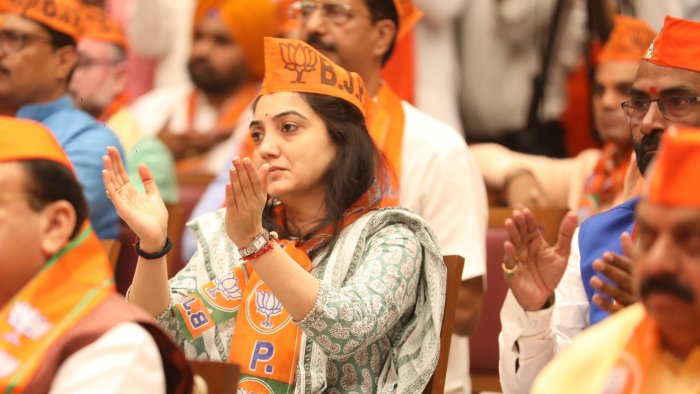 sharma.jpg sharma.jpg