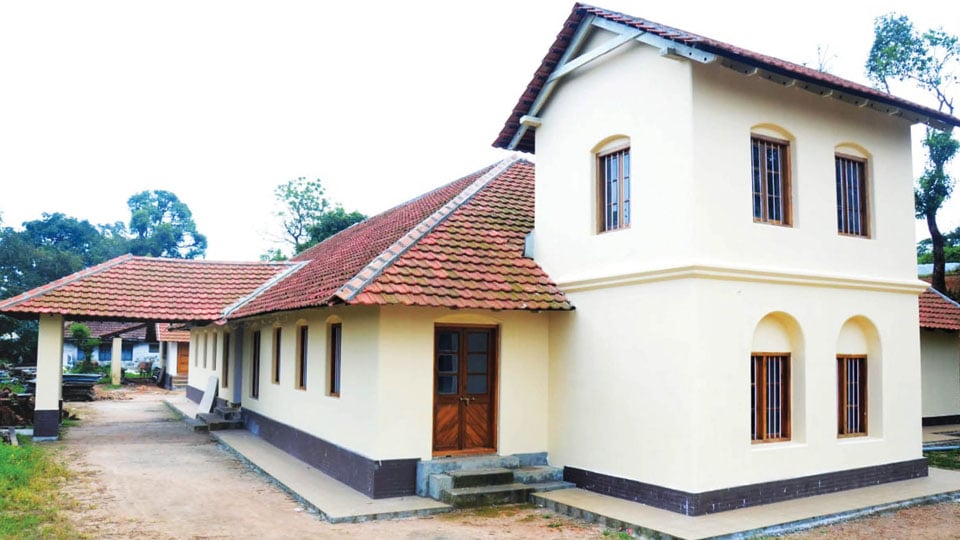 adikeri.jpg adikeri.jpg