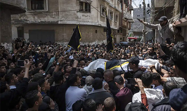 strike.jpg strike.jpg