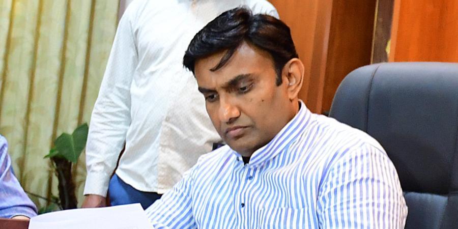 Dr_K_Sudhak.jpg Dr_K_Sudhak.jpg