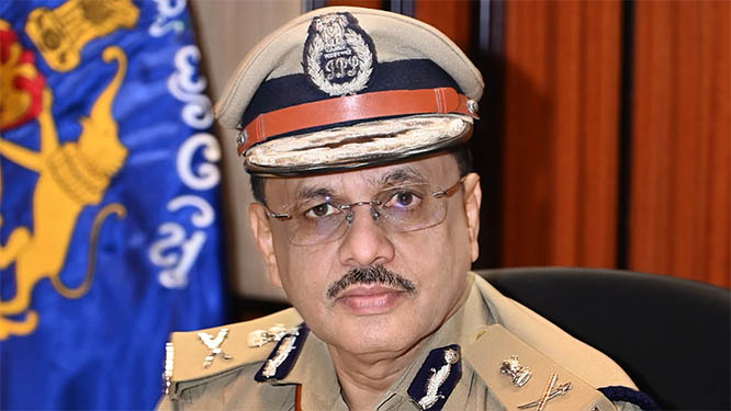 saleem.jpg saleem.jpg