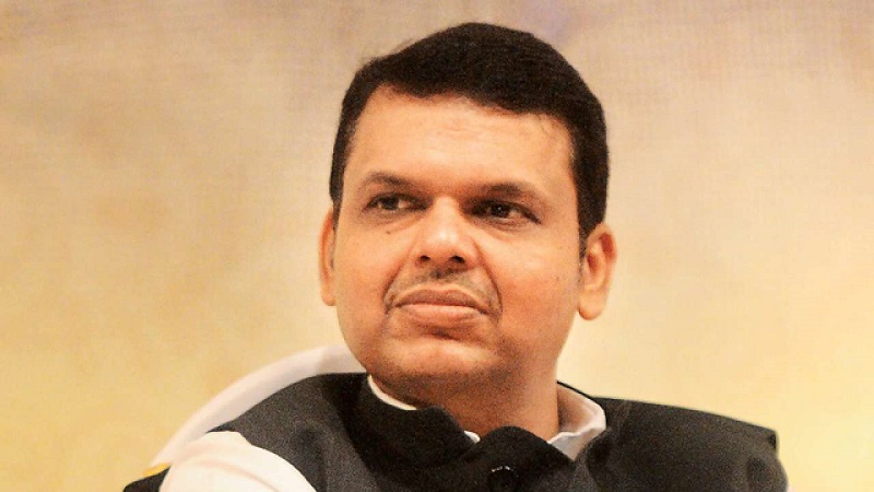 933371-620590-fadnavis29.jpg