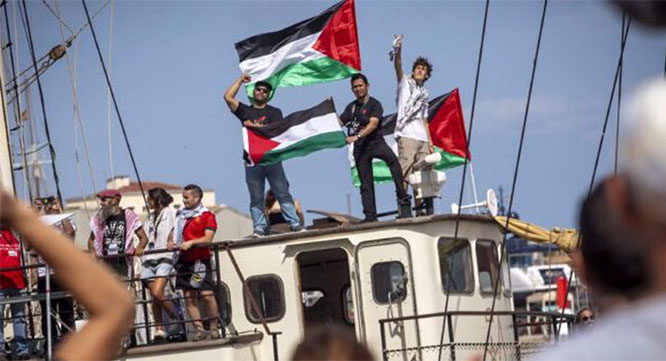 flotilla.jpg flotilla.jpg