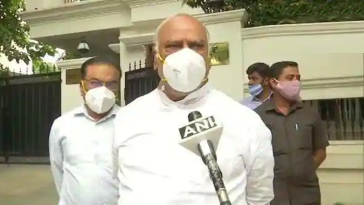 kharge.jpg kharge.jpg