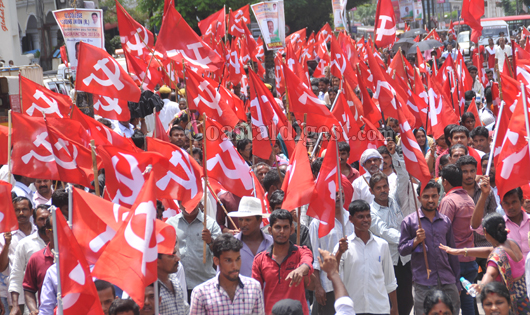 Mangaluru erupts in mass protest against 'irresponsible' city corporation |  coastaldigest.com - The Trusted News Portal of India