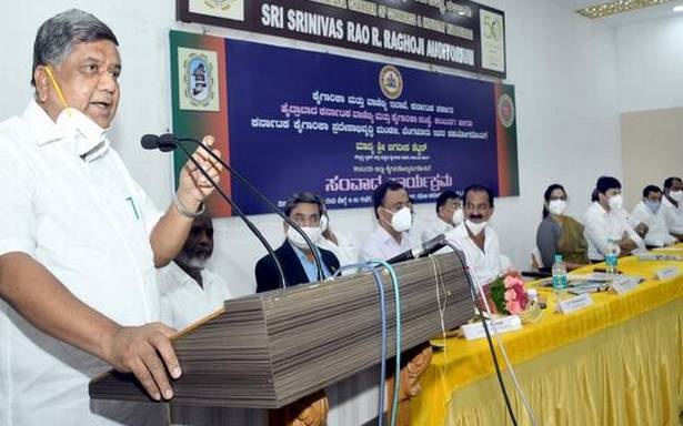 31KALABURAGISHETTAR.jpg 31KALABURAGISHETTAR.jpg