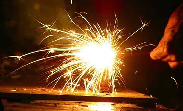 deepavali.jpg deepavali.jpg